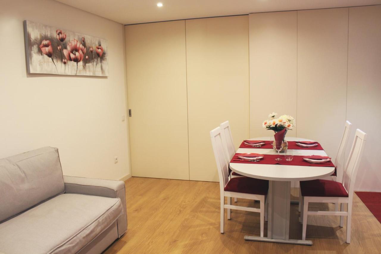 Isis Guest House Braga Bagian luar foto