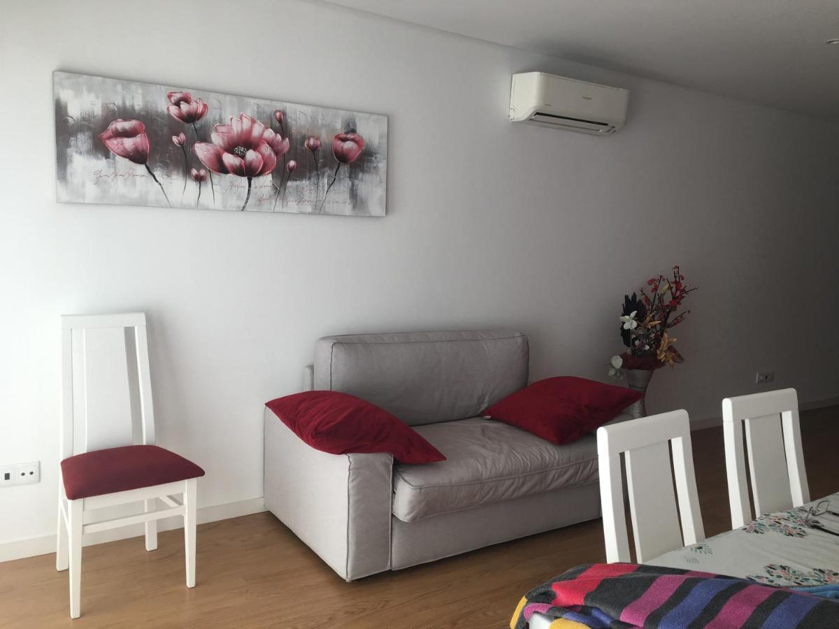 Isis Guest House Braga Bagian luar foto