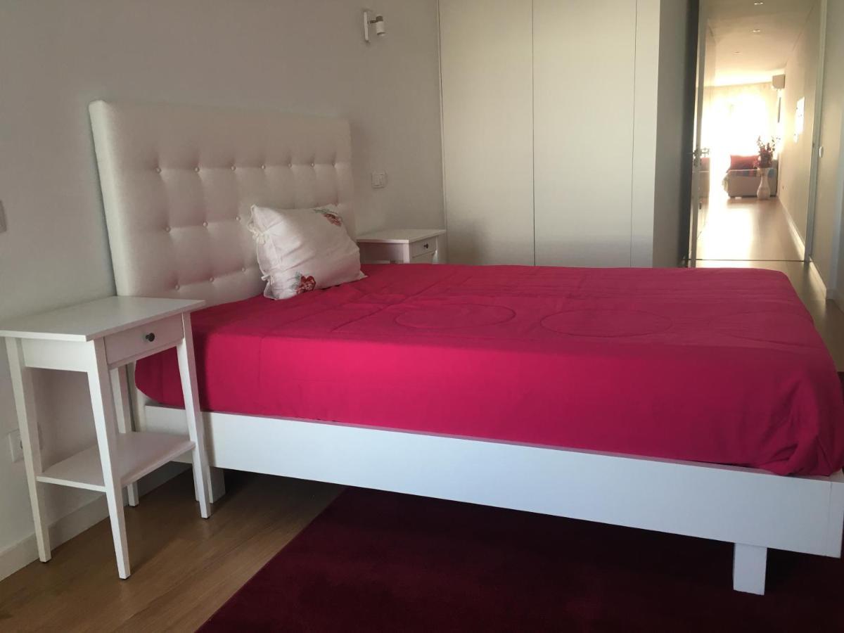 Isis Guest House Braga Bagian luar foto
