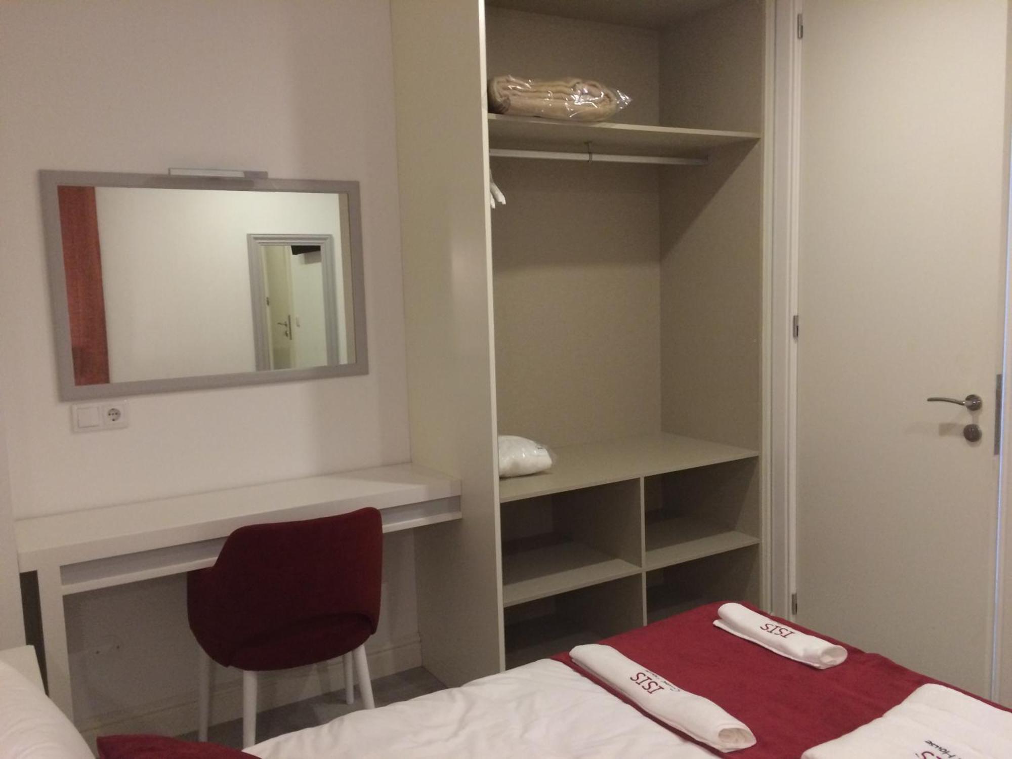 Isis Guest House Braga Bagian luar foto