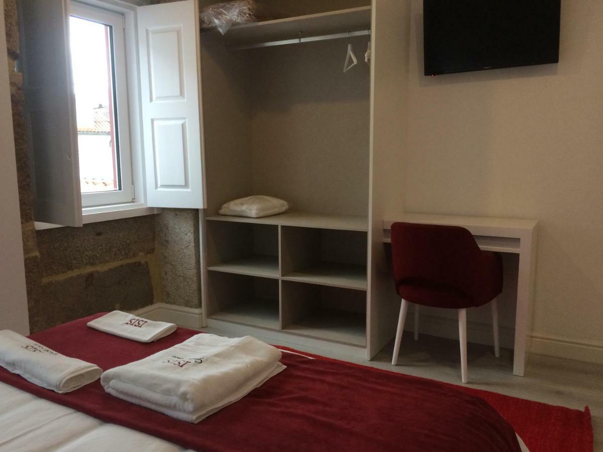 Isis Guest House Braga Bagian luar foto